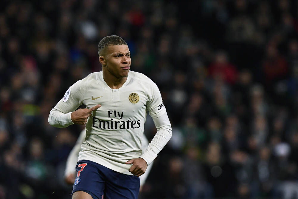 东风集团押注岚图港股上市，能否打破新能源车企资本寒冬实现价值重估？